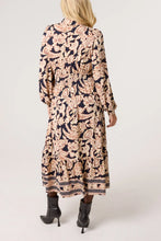 Load image into Gallery viewer, BORDER &amp; LEAF PRINT SHIRT STRETCH DRESS