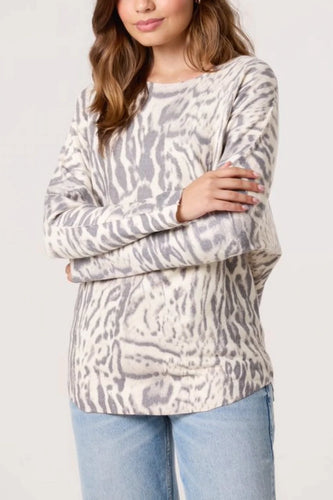 ANIMAL PRINT FINE KNIT JUMPER