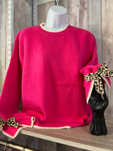 Load image into Gallery viewer, Leopard bow jumper