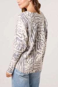 ANIMAL PRINT FINE KNIT JUMPER