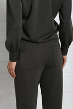 Load image into Gallery viewer, Relax &amp; Renew Wren Jogger Khaki