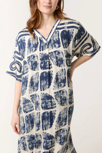 SHELL PRINT V-NECK MAXI DRESS