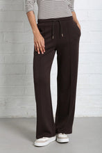 Load image into Gallery viewer, Relax &amp; Renew Wren Jogger Chocolate Brown