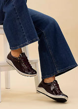 Load image into Gallery viewer, Burgundy trainer patent