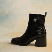 Load image into Gallery viewer, Rant &amp; Rave Marina Boot Black