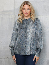 Load image into Gallery viewer, Rant &amp; Rave Quita Top Blue