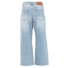 Load image into Gallery viewer, Rant &amp; Rave Teddie Crop Jean Ice Blue