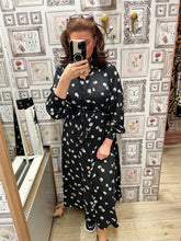 Load image into Gallery viewer, Kaffe shirt dress - Isabella Paige’s Boutique 